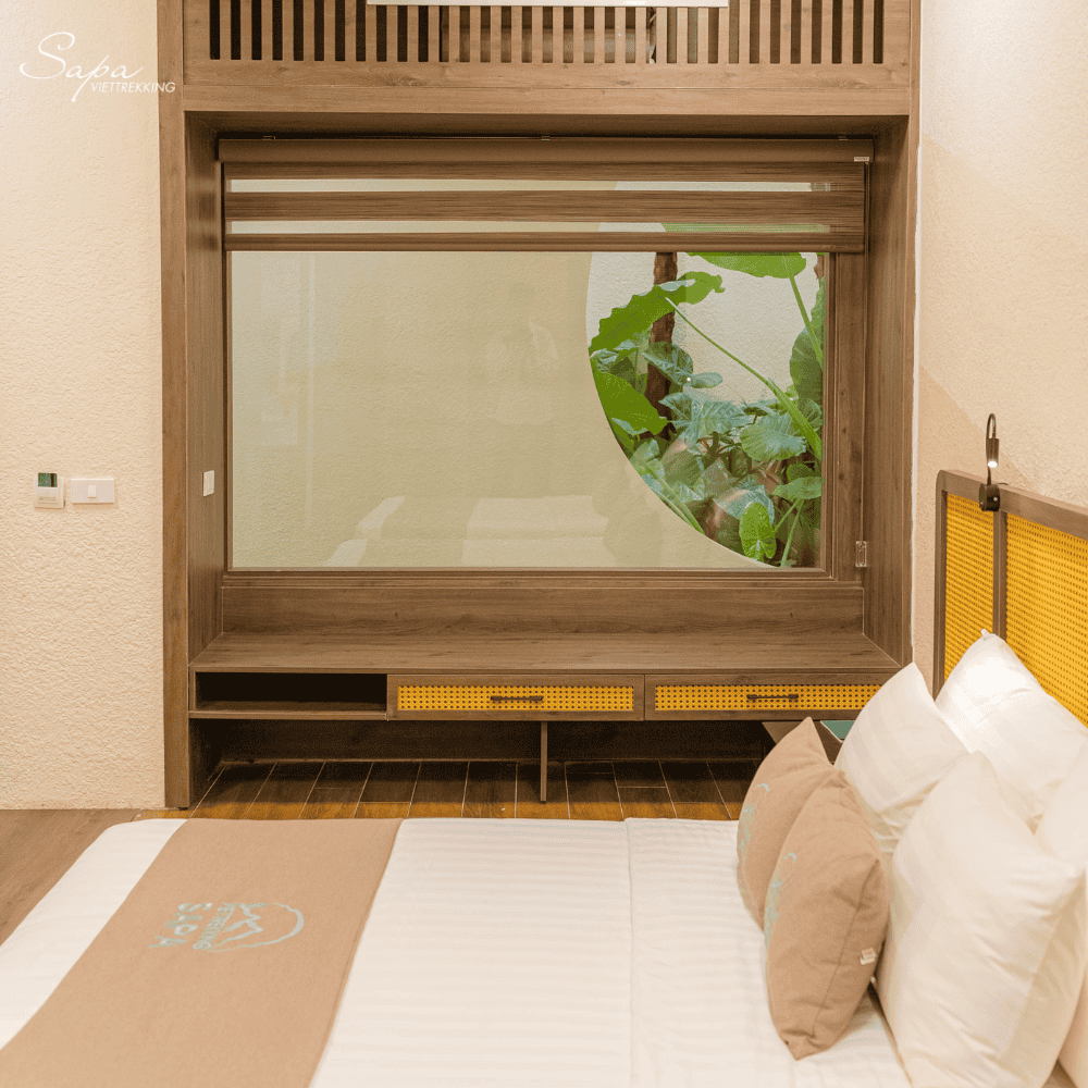 View hướng ra ban công xanh tươi 